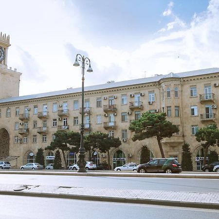 Clock Tower Apartment In Baku Exteriör bild